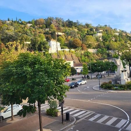 O Bon'Endroit - Appartement Confort - Centre Ville Vienne  Bagian luar foto