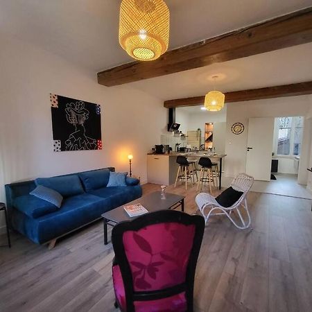 O Bon'Endroit - Appartement Confort - Centre Ville Vienne  Bagian luar foto