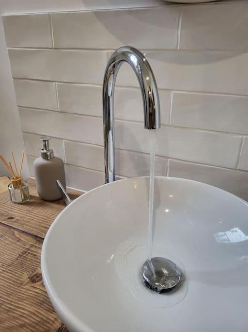 O Bon'Endroit - Appartement Confort - Centre Ville Vienne  Bagian luar foto