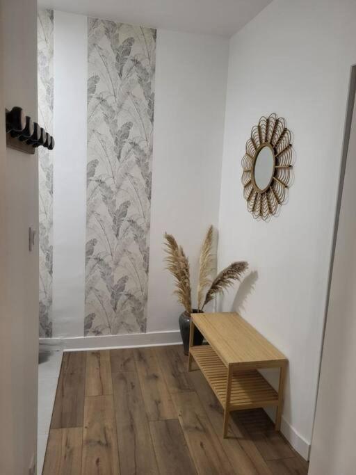 O Bon'Endroit - Appartement Confort - Centre Ville Vienne  Bagian luar foto
