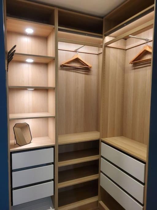 O Bon'Endroit - Appartement Confort - Centre Ville Vienne  Bagian luar foto